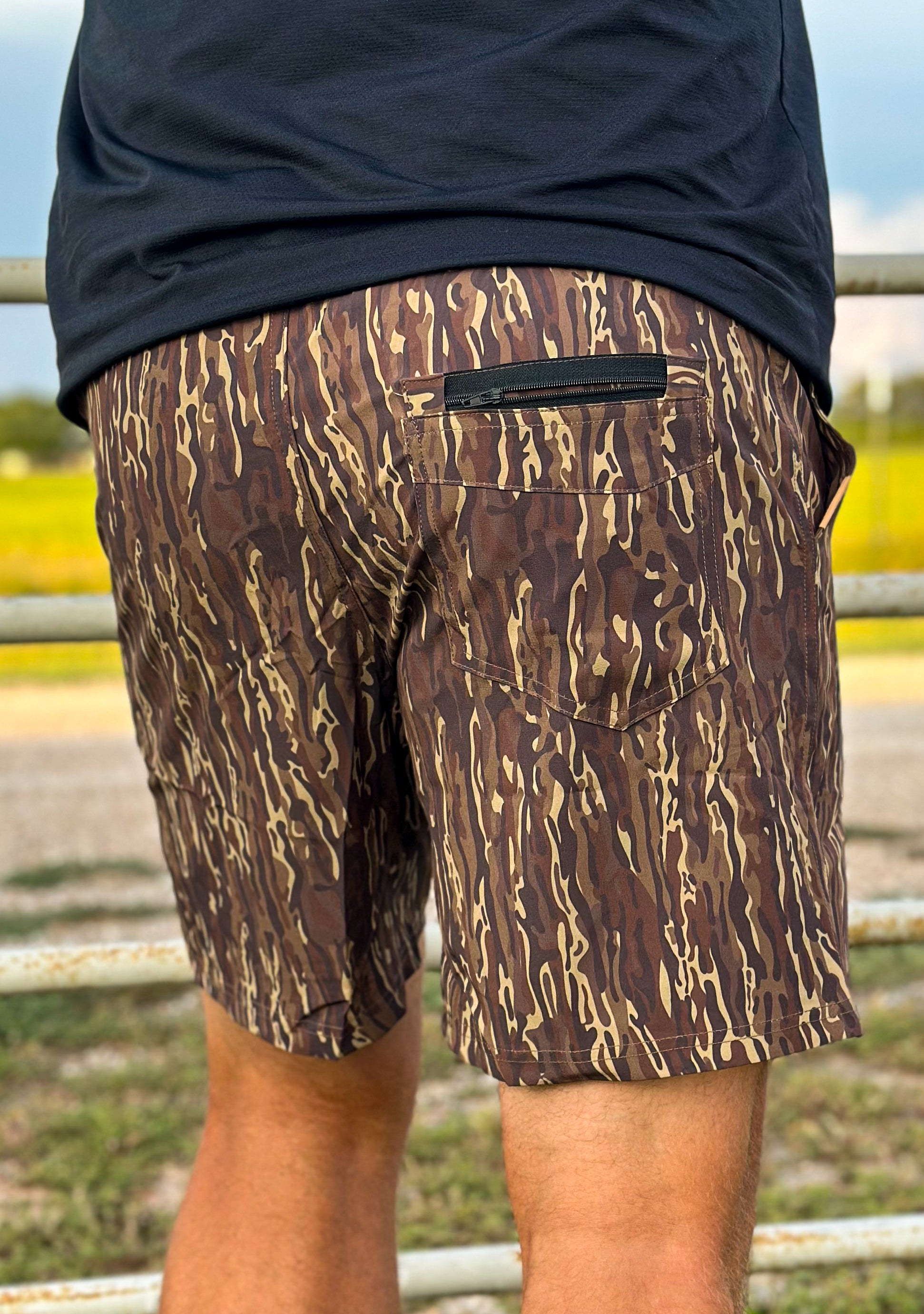 All-Day Shorts - Brown Ranch