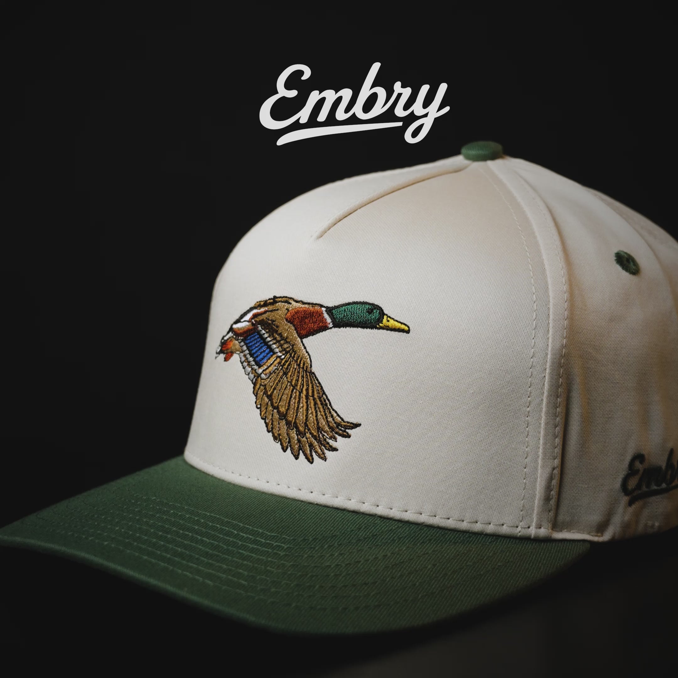 Cream/Green - Mallard — rotating product detail video